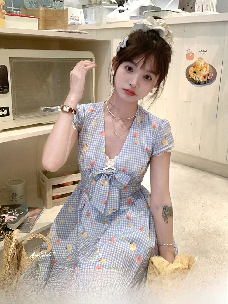 Acaine Fruit Print Plaid Dress High Waist Short Sleeve Cotton Summer Midi Skirt V-neck A-line Dress Women's Fashion
Acaine Fruit Print Plaid Dress High Waist Short Sleeve Cotton Summer Midi Skirt V-neck A-line Dress Women's Fashion