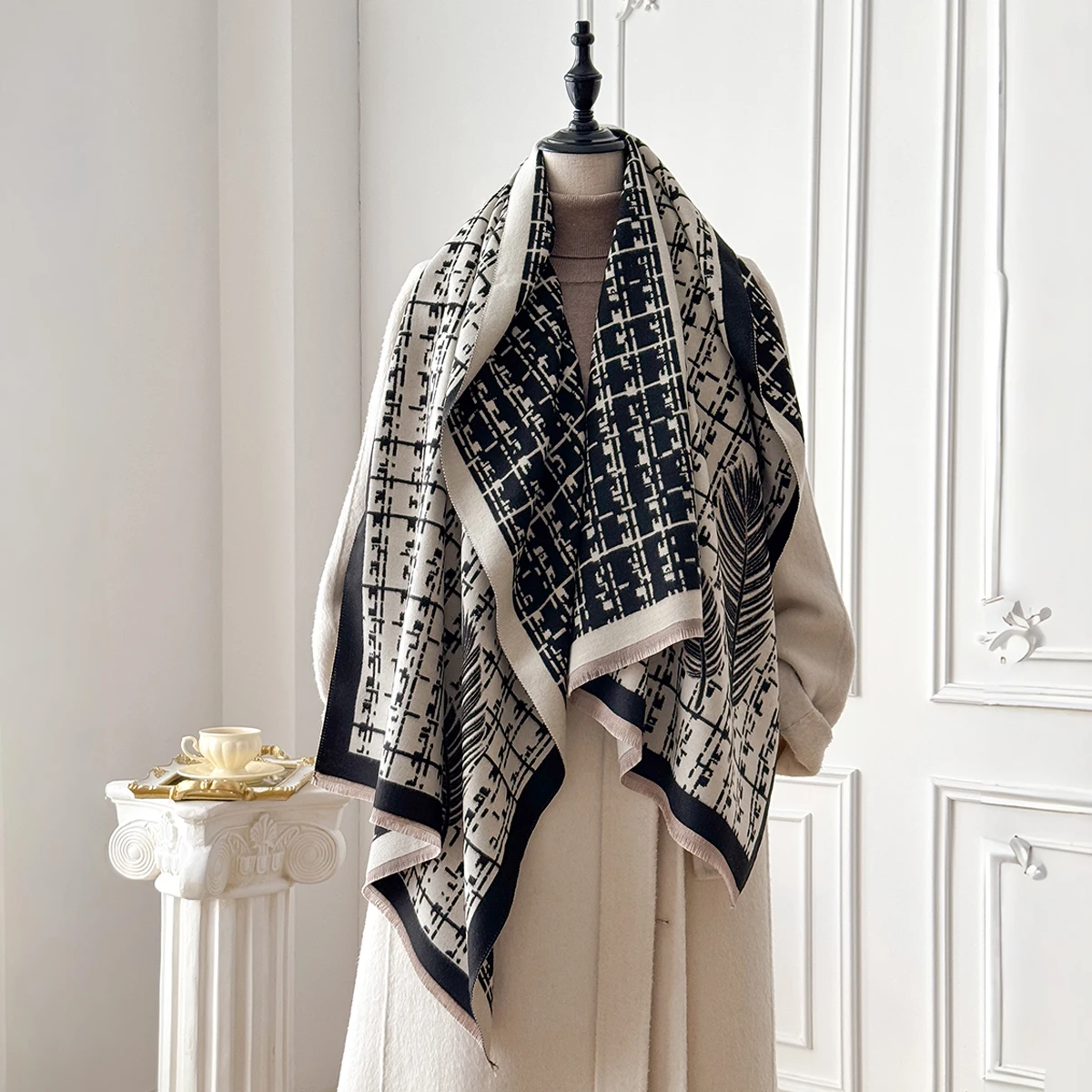 Женский клетчатый шарф из искусственного кашемира — удлиненная утолщенная теплая шаль с принтом, зимний модный аксессуар
Женский клетчатый шарф из искусственного кашемира — удлиненная утолщенная теплая шаль с принтом, зимний модный аксессуар