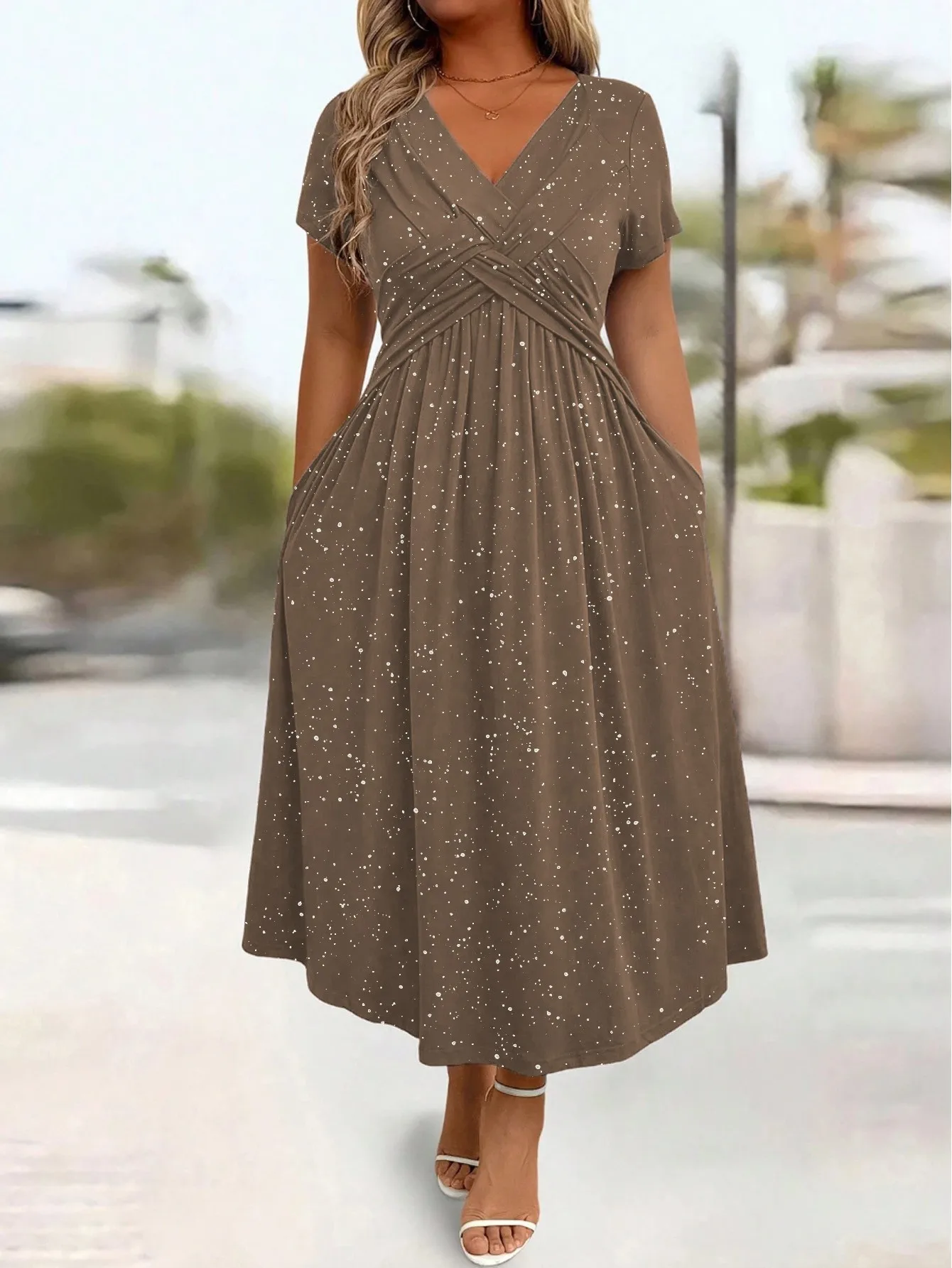 Summer Woman Dress Digital Print Midi Dresses Women's Twist Knot Front A Line Dress Pleated Waist V Neck Dress Floral Print
Summer Woman Dress Digital Print Midi Dresses Women's Twist Knot Front A Line Dress Pleated Waist V Neck Dress Floral Print