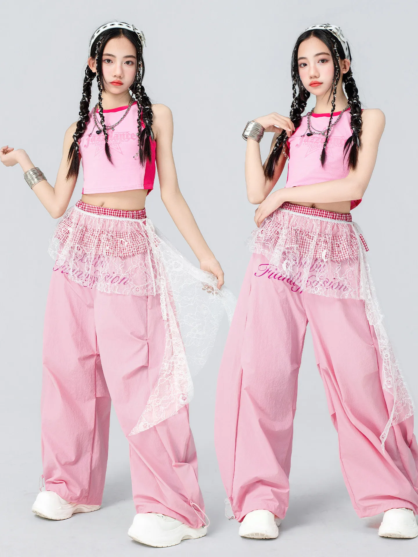 2026 Children Pink Vest Cargo Pants Kpop Outfits For Girls Group Jazz Dance Costumes Fashion Hip Hop Street Dance Wear DQS22939
2026 Children Pink Vest Cargo Pants Kpop Outfits For Girls Group Jazz Dance Costumes Fashion Hip Hop Street Dance Wear DQS22939