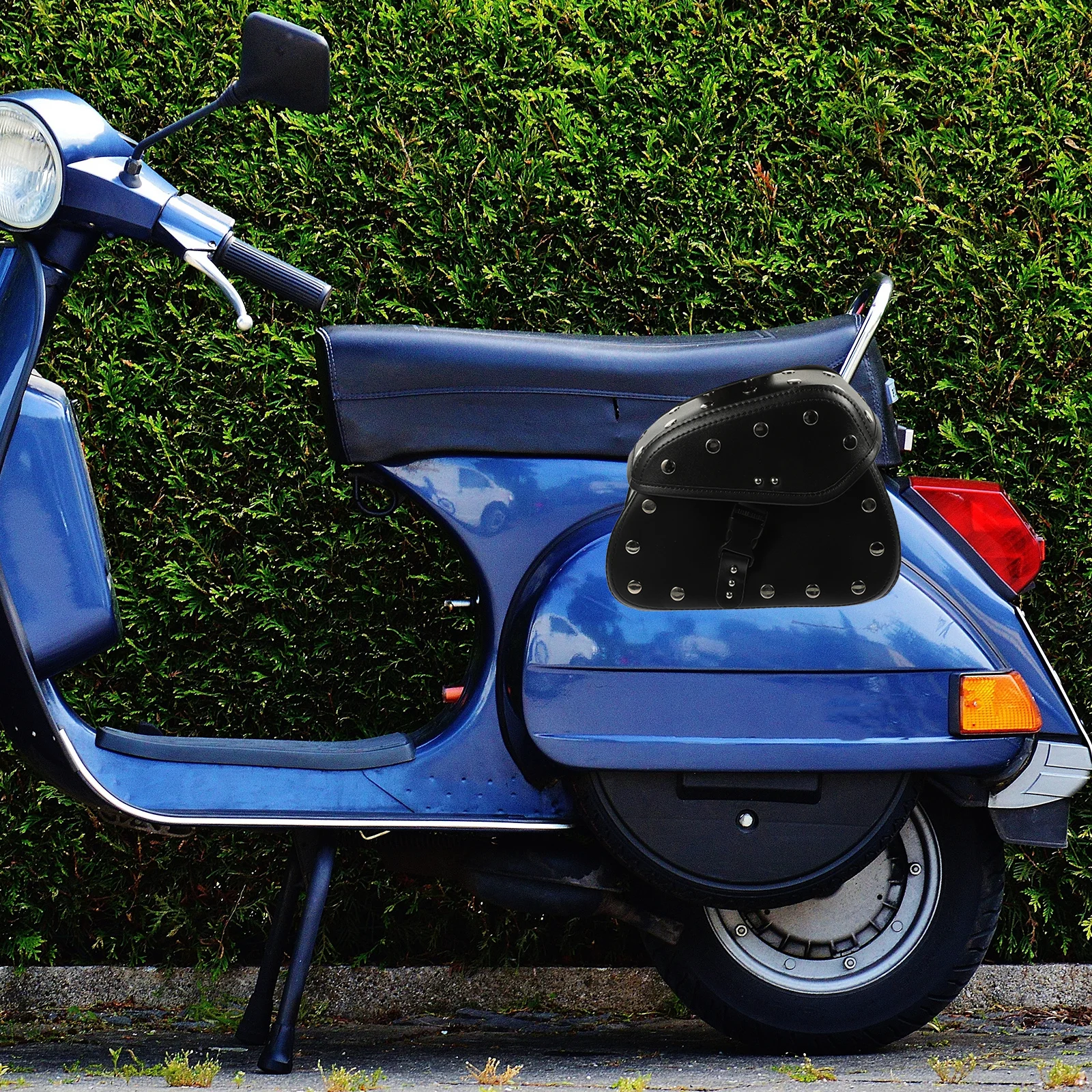 2Pcs Motorcycle Side Bags Faux PU Durable Saddlebags Organizer Storage Phone Tool Bags for Travel Motorcycle Accessories
2Pcs Motorcycle Side Bags Faux PU Durable Saddlebags Organizer Storage Phone Tool Bags for Travel Motorcycle Accessories