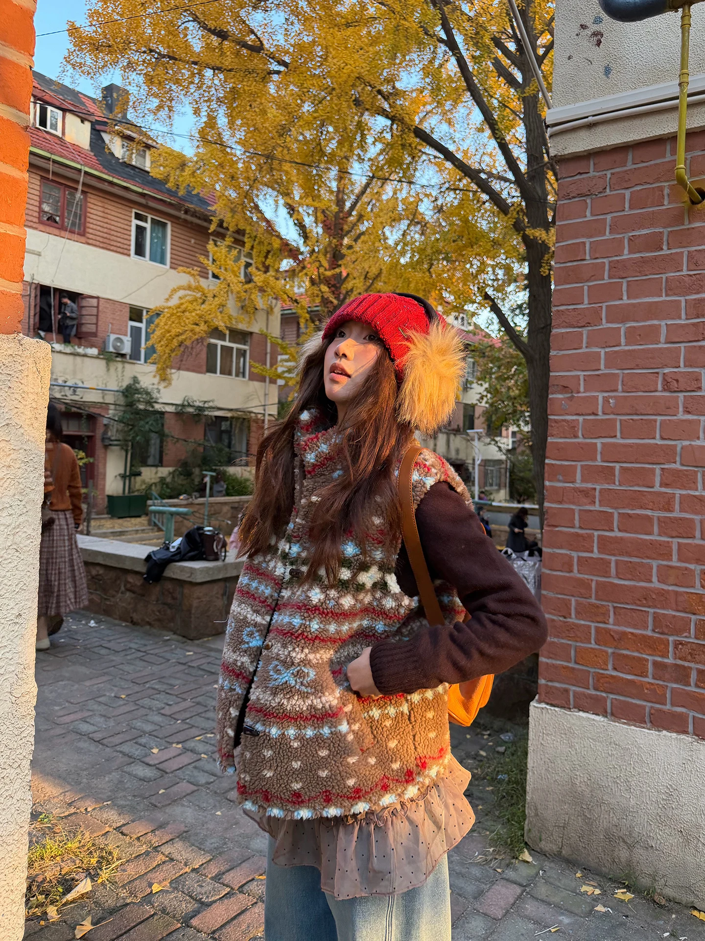 Женский утепленный жилет Knot Plu без рукавов с воротником, свободный крой, из полиэстера, для повседневной носки, зимний, новинка
Женский утепленный жилет Knot Plu без рукавов с воротником, свободный крой, из полиэстера, для повседневной носки, зимний, новинка