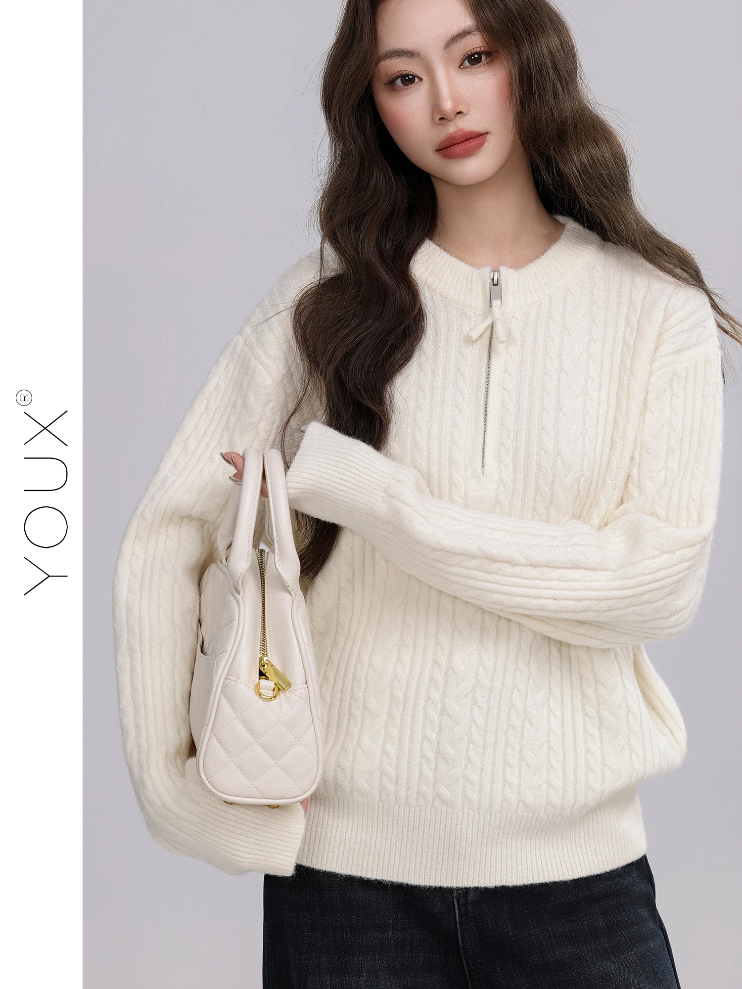 Laid-back Style Half-zipper Twist Yarn Women's Sweater Soft Warm Winter Fashion Vintage Aesthetic Color Knitted Top
Laid-back Style Half-zipper Twist Yarn Women's Sweater Soft Warm Winter Fashion Vintage Aesthetic Color Knitted Top