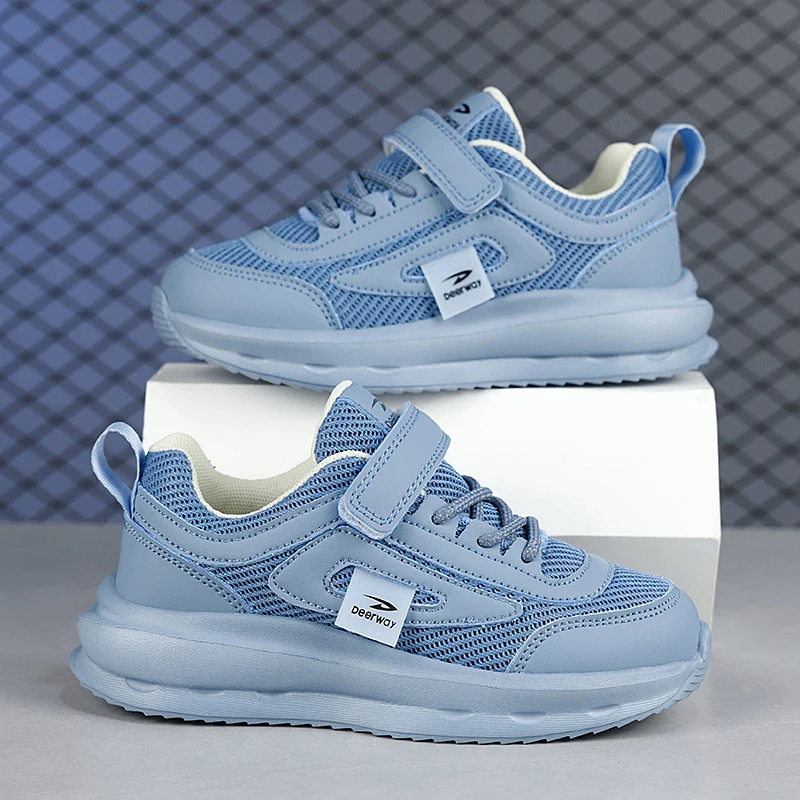 A pair of all-weather children's casual sports shoes, breathable, comfortable and soft, versatile style, DEH-999
A pair of all-weather children's casual sports shoes, breathable, comfortable and soft, versatile style, DEH-999