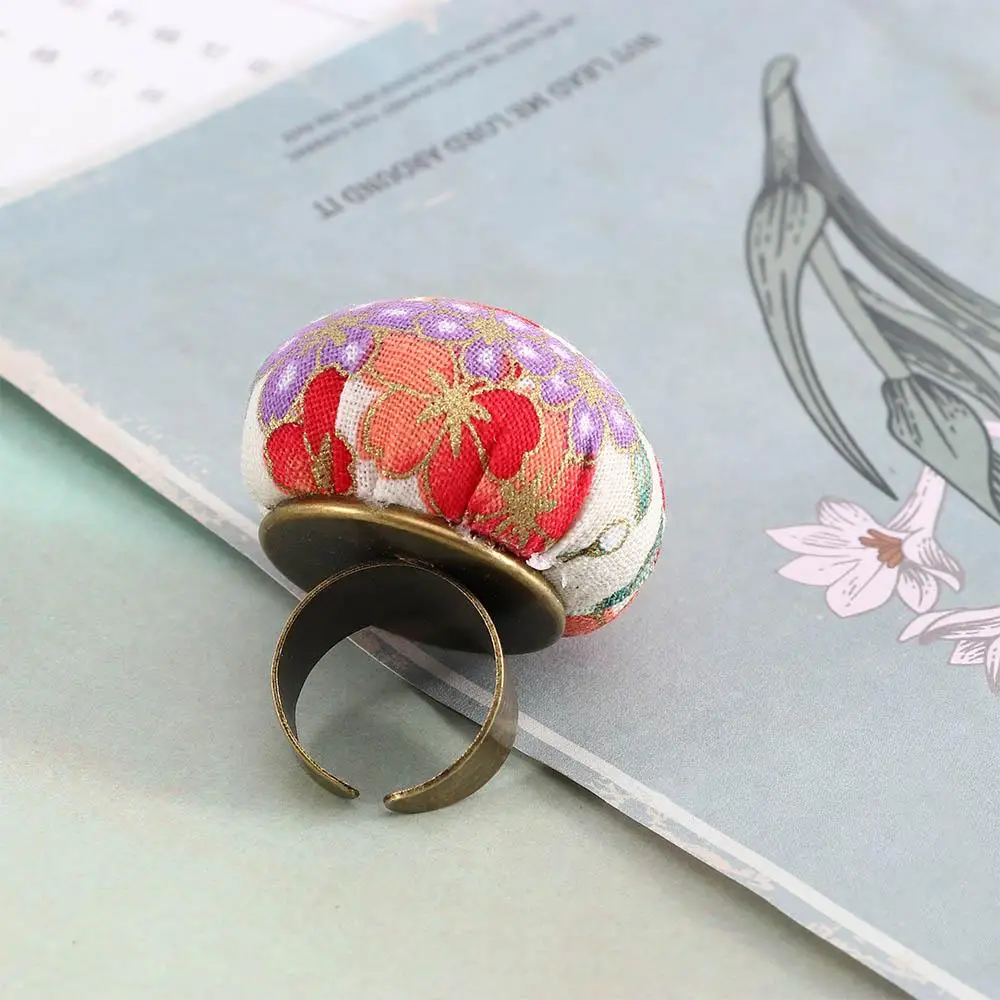 Safety Cute Ring Fabric Sewing Tools Ball Shaped Sewing Accessories Needle Pillow Needle Holder Pin Cushion
Safety Cute Ring Fabric Sewing Tools Ball Shaped Sewing Accessories Needle Pillow Needle Holder Pin Cushion
