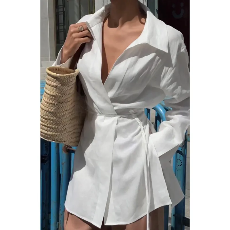 Autumn New Casual Shirt Women's Lapel Long Sleeve Loose Simple Shirt Women's Fashion Clothes Commuting Versatile Long Sleeve Top
Autumn New Casual Shirt Women's Lapel Long Sleeve Loose Simple Shirt Women's Fashion Clothes Commuting Versatile Long Sleeve Top