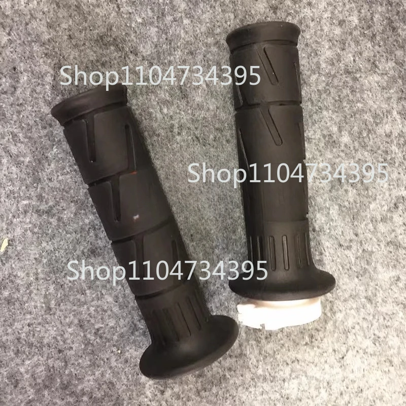 Suitable for Kawasaki Vulcan 650/Vulcan S/VN650 motorcycle modification accessories car handle handle glue
Suitable for Kawasaki Vulcan 650/Vulcan S/VN650 motorcycle modification accessories car handle handle glue