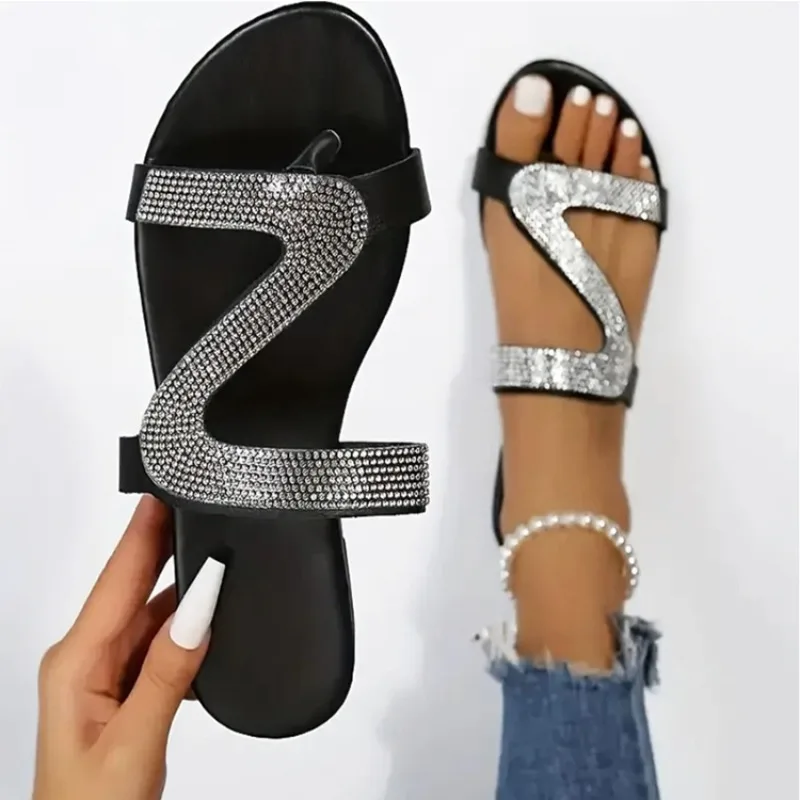 2026 New Plus-Size Women's Flat Sandals Comfortable Versatile Fashionable Rhinestone Slides
2026 New Plus-Size Women's Flat Sandals Comfortable Versatile Fashionable Rhinestone Slides
