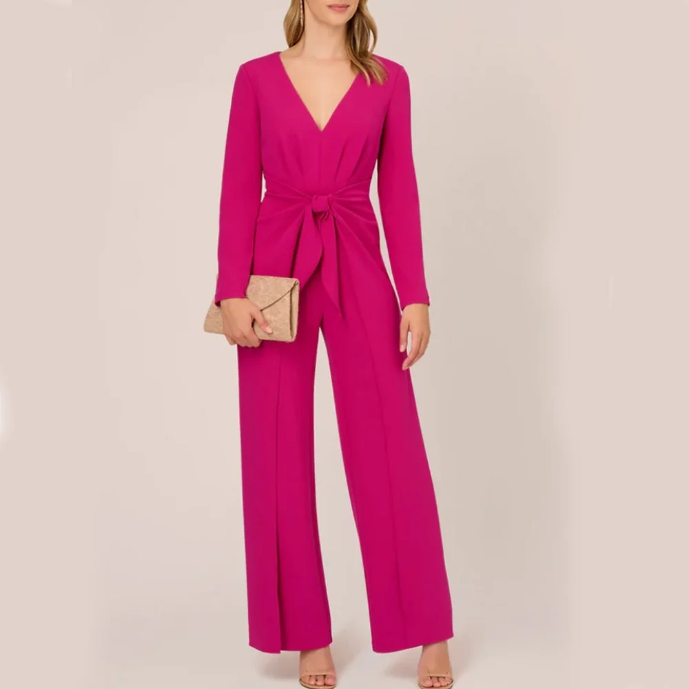 Fuchsia Mother Of the Bride Dresses 2023 Pants Suit V-Neck Chiffon Wedding Guest Gowns with Bow Dress Women For Wedding Party
Fuchsia Mother Of the Bride Dresses 2023 Pants Suit V-Neck Chiffon Wedding Guest Gowns with Bow Dress Women For Wedding Party