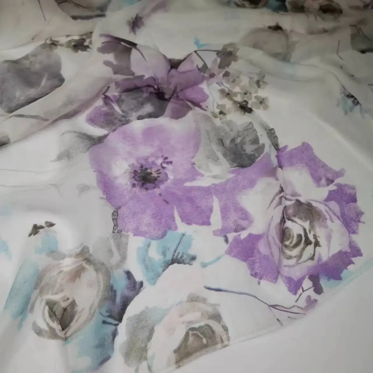 On Sale 3 Yards Silk Poly Chiffon Thin Fabric Width 138cm Soft Dress Scarf DIY Sewing Material
On Sale 3 Yards Silk Poly Chiffon Thin Fabric Width 138cm Soft Dress Scarf DIY Sewing Material