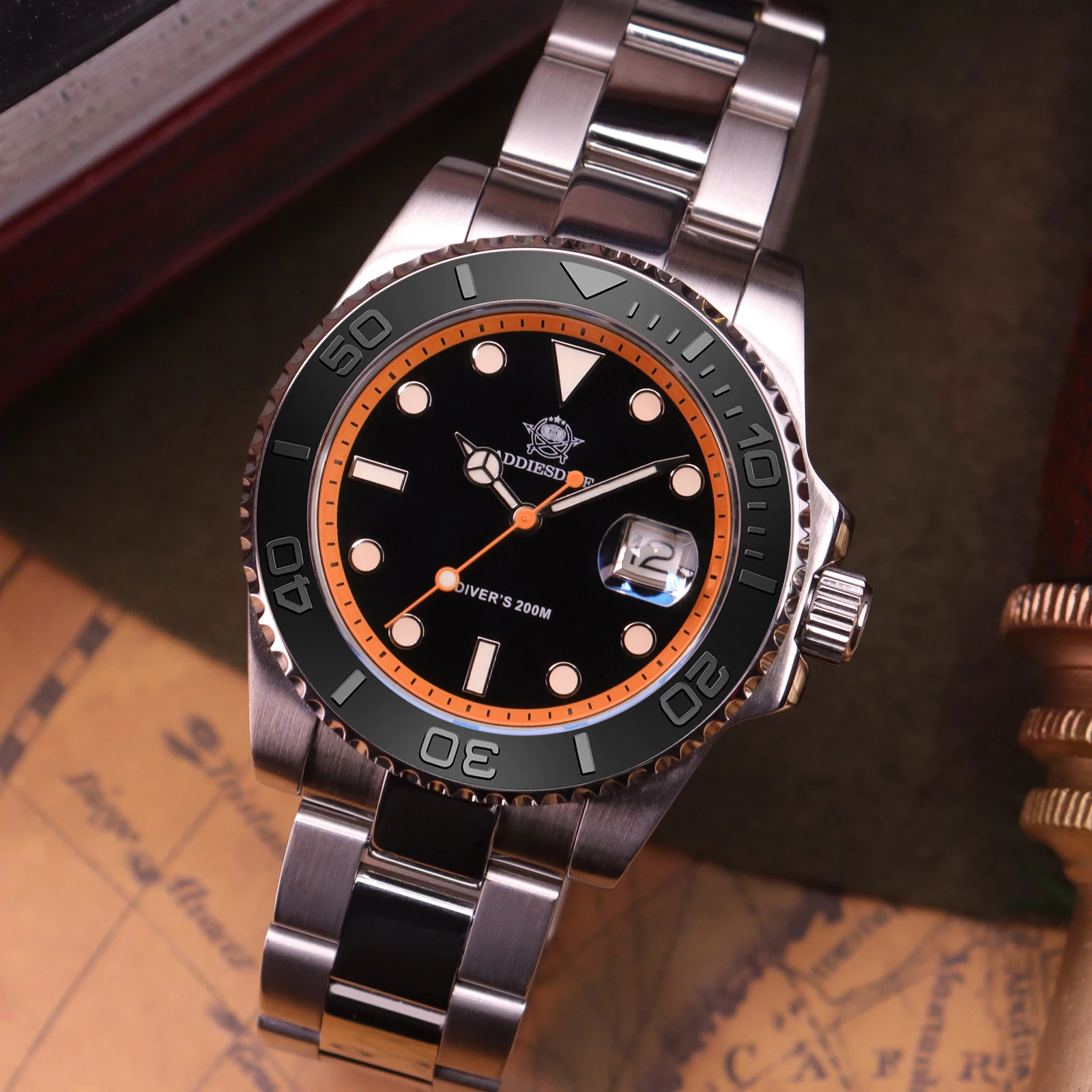 ADDIESDIVE Waterproof Quartz Wristwatches Luminous 316L Stainless Steel Watch Diver Analog Watches Luxury Business Reloj Hombre
ADDIESDIVE Waterproof Quartz Wristwatches Luminous 316L Stainless Steel Watch Diver Analog Watches Luxury Business Reloj Hombre