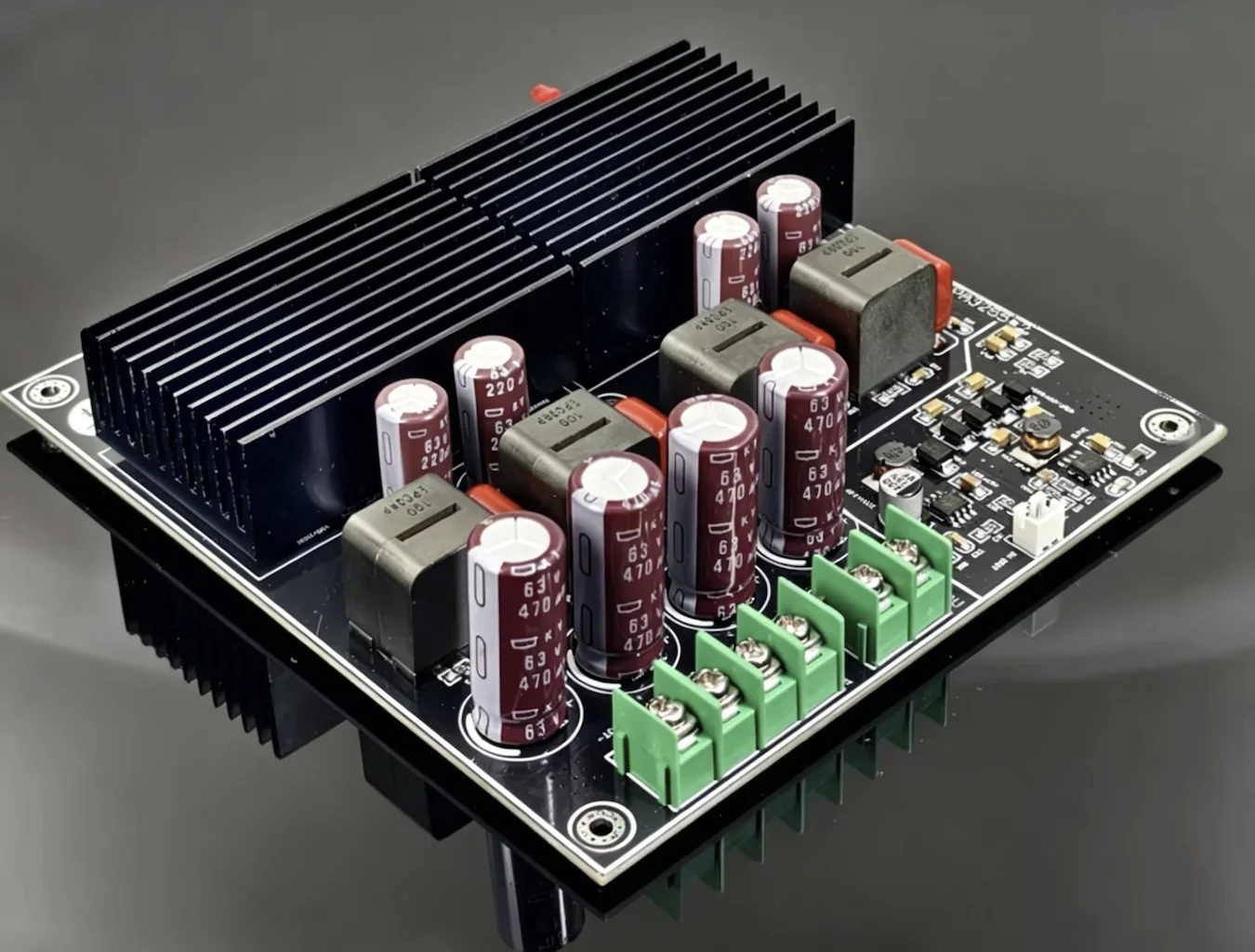 Плата усилителя мощности SAMP-200 Dual-Core TPA3255 Audiophile, 2-канальный аудиофильский усилитель 600Вт+600Вт, модуль усилителя класса D
Плата усилителя мощности SAMP-200 Dual-Core TPA3255 Audiophile, 2-канальный аудиофильский усилитель 600Вт+600Вт, модуль усилителя класса D