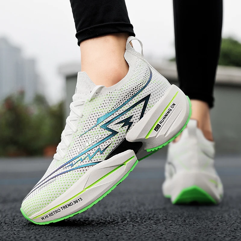 2025 new carbon plate men's marathon running shoes professional test stable support shock-absorbing ultralight rebound sneakers
2025 new carbon plate men's marathon running shoes professional test stable support shock-absorbing ultralight rebound sneakers
