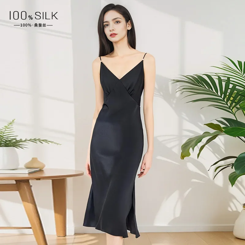 100% Mulberry Silk Sling Nightdress Sexy Slip Nightwear Pure Silk Long Nightgown Lingerie Slit Women Maxi Underwear Sleepwear
100% Mulberry Silk Sling Nightdress Sexy Slip Nightwear Pure Silk Long Nightgown Lingerie Slit Women Maxi Underwear Sleepwear