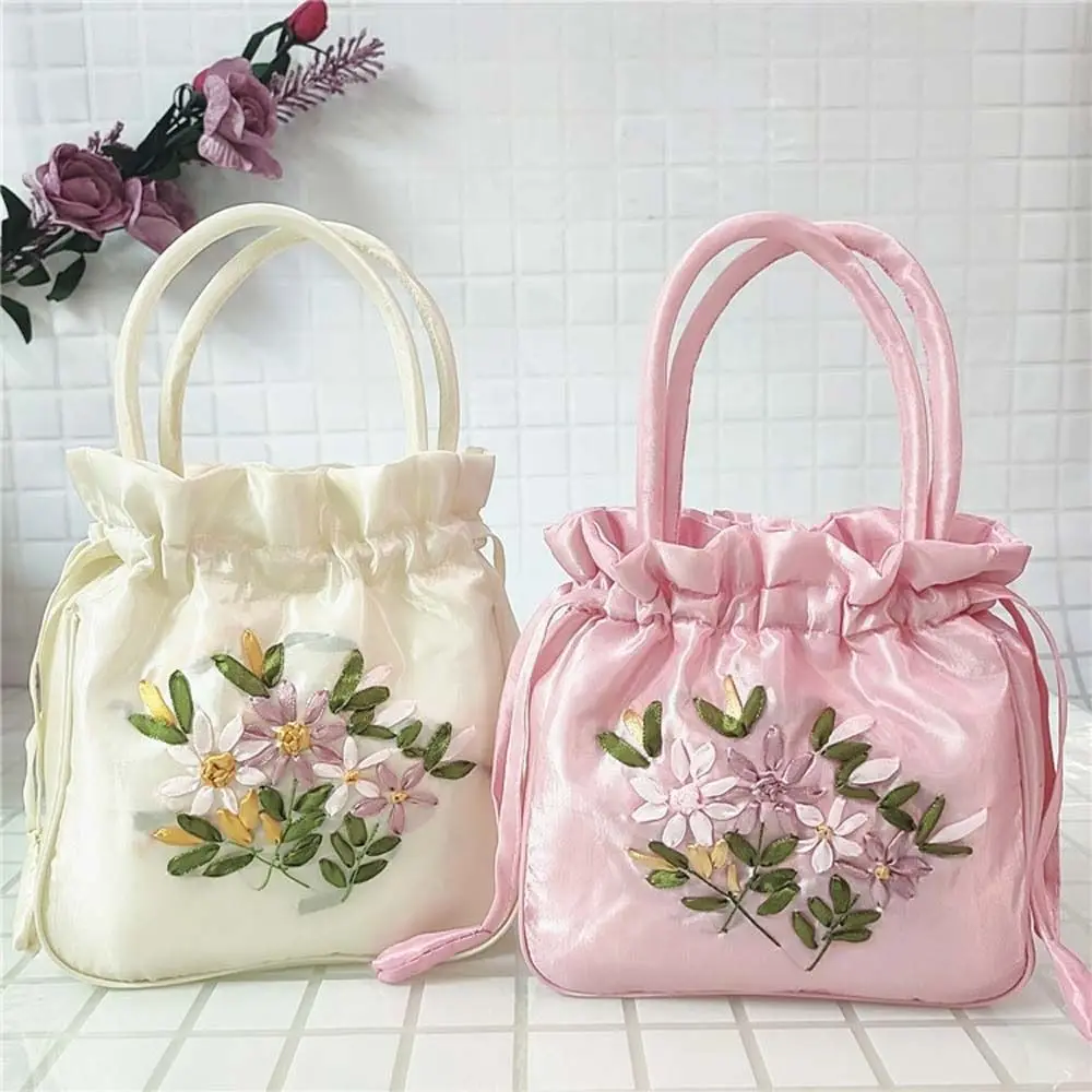 Satin Silk Drawstrings Bag Leaf Mommy Bag Embroidery Flower Handbag Cosmetic Makeup Bag Shopping Bag Small Purse Wallet
Satin Silk Drawstrings Bag Leaf Mommy Bag Embroidery Flower Handbag Cosmetic Makeup Bag Shopping Bag Small Purse Wallet