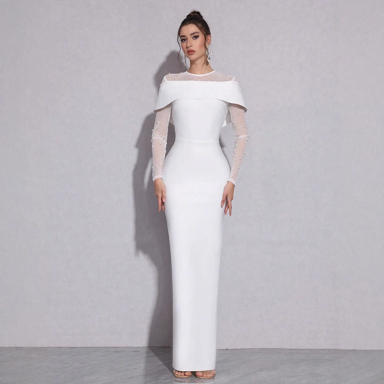 2025 New White Beaded Knitted Wrap Dress Women's Mesh Long Sleeve Slimming Wedding Banquet Long Dress High Waist Bodycon Gown
2025 New White Beaded Knitted Wrap Dress Women's Mesh Long Sleeve Slimming Wedding Banquet Long Dress High Waist Bodycon Gown