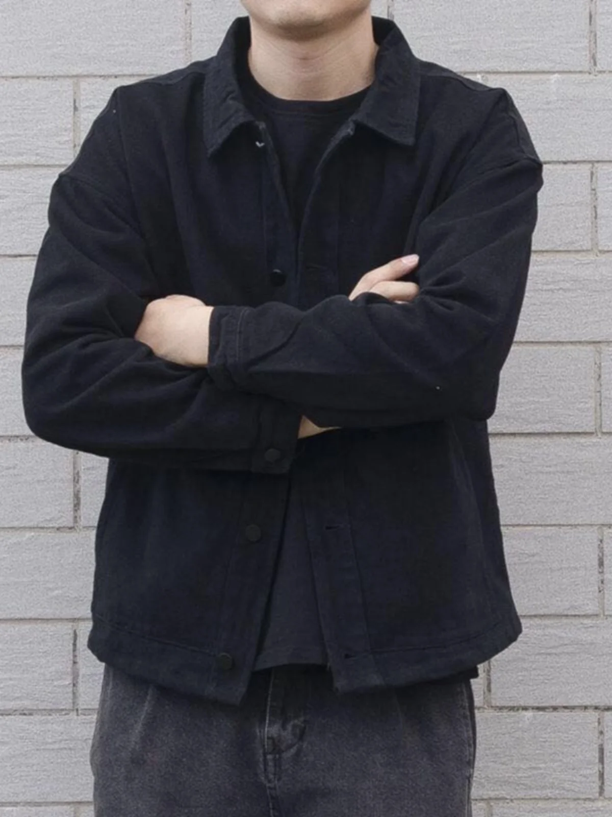 Мужская джинсовая куртка в стиле ретро в японском стиле, свободная посадка, повседневная рабочая одежда, пальто с отложным воротником, длинное свеково, молодежная мода
Мужская джинсовая куртка в стиле ретро в японском стиле, свободная посадка, повседневная рабочая одежда, пальто с отложным воротником, длинное свеково, молодежная мода