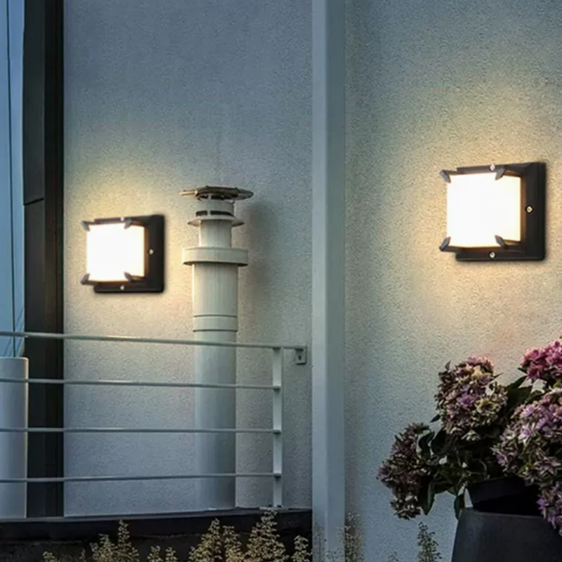 modern simple and creative outdoor waterproof wall lamp LED outdoor courtyard lamp gate lamp balcony garden lamp
modern simple and creative outdoor waterproof wall lamp LED outdoor courtyard lamp gate lamp balcony garden lamp