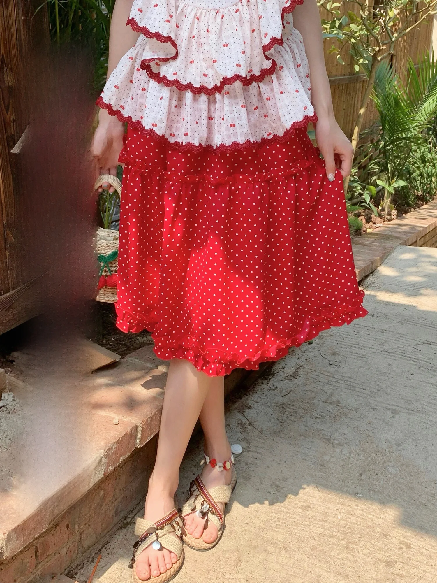 BibiBency Sweet Youthful Red Polka Dot High Waist A-Line Skirt Mid-Length Half Body Skirt for Young Women Resistant to Deform...
BibiBency Sweet Youthful Red Polka Dot High Waist A-Line Skirt Mid-Length Half Body Skirt for Young Women Resistant to Deform...