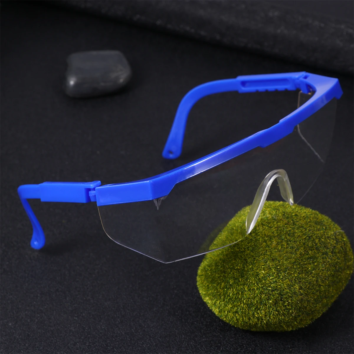 Windproof Dust Proof Protective Goggles Unisex Spittle Baffle Anti Splash Outdoor Safety Eyewear for Men Women Lightweight
Windproof Dust Proof Protective Goggles Unisex Spittle Baffle Anti Splash Outdoor Safety Eyewear for Men Women Lightweight