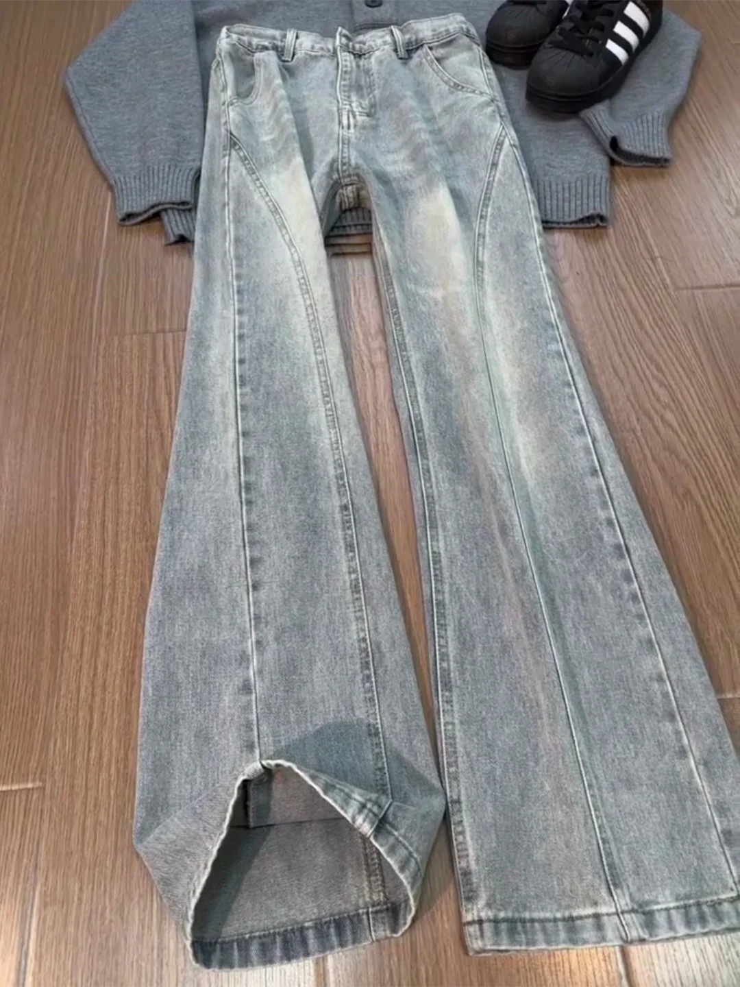 Синие мужские джинсы Slim Fit со средней посадкой, прямые, зауженные, с отворотами, с эффектом потертости, весенняя мода, стиль High Street, Cleanfit
Синие мужские джинсы Slim Fit со средней посадкой, прямые, зауженные, с отворотами, с эффектом потертости, весенняя мода, стиль High Street, Cleanfit