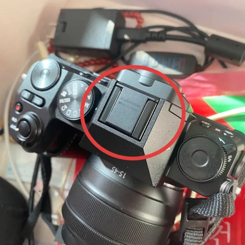 For Fujifilm X-T1 X-T2 X-T3 X-T4 X-T20 X-T30 X-T30 Mark II X-T200 Hot Shoe Cover Camera Accessories Cap Protector
For Fujifilm X-T1 X-T2 X-T3 X-T4 X-T20 X-T30 X-T30 Mark II X-T200 Hot Shoe Cover Camera Accessories Cap Protector