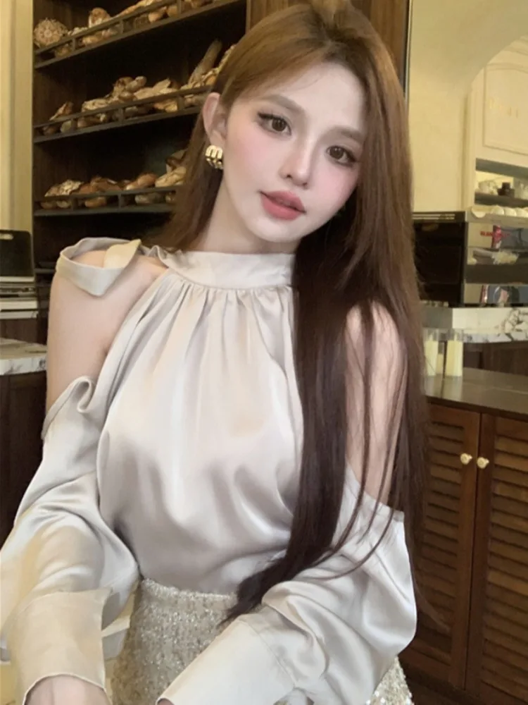 Elegant Satin Long Sleeve Shirt Shoulder Bared Tweed Skirt Two Piece Set for Early Autumn Korean Style High Collar Commute Wear
Elegant Satin Long Sleeve Shirt Shoulder Bared Tweed Skirt Two Piece Set for Early Autumn Korean Style High Collar Commute Wear