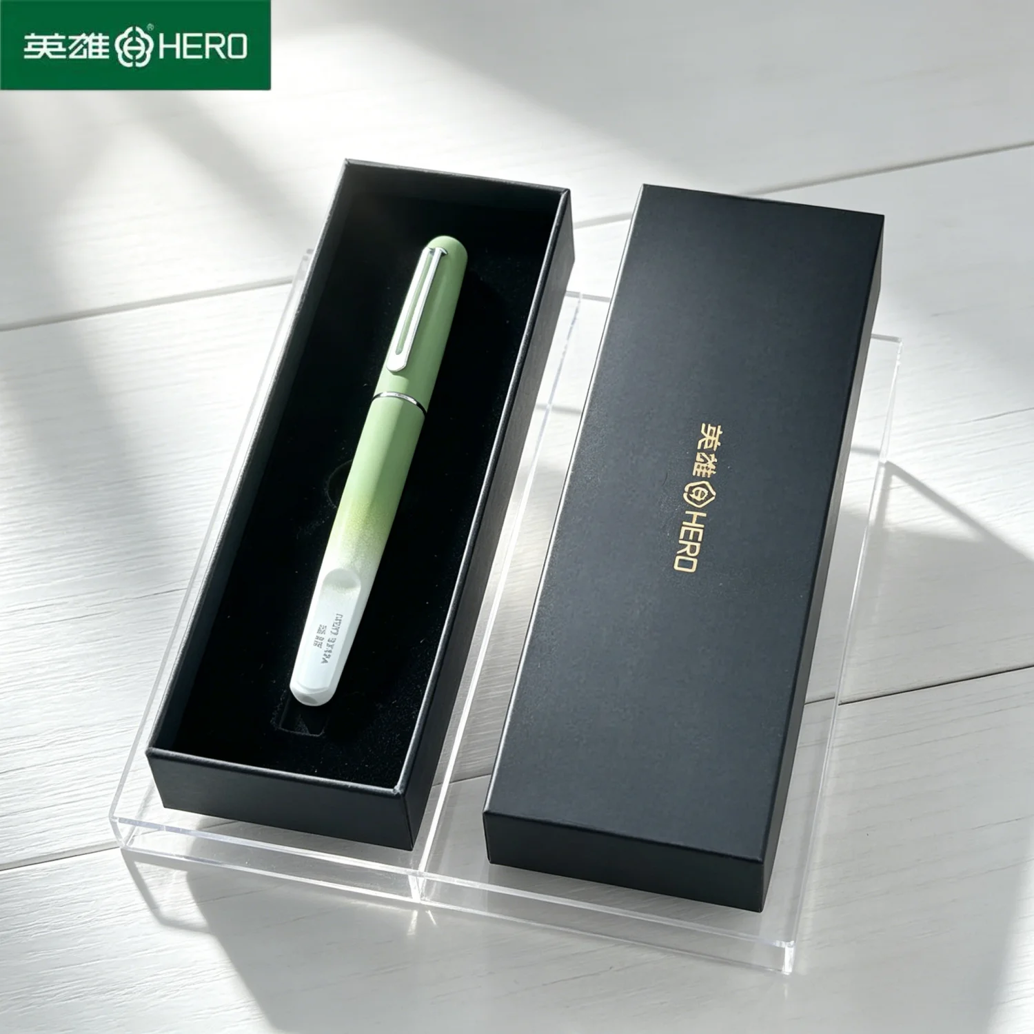 Hero 9338A 4 Color Gradient Fountain Pen Magnetic Cap For Calligraphy Students Beginners Gift Box With Cartridges
Hero 9338A 4 Color Gradient Fountain Pen Magnetic Cap For Calligraphy Students Beginners Gift Box With Cartridges