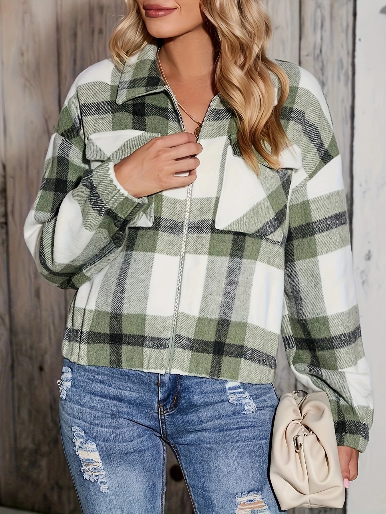 Autumn and Winter New Casual Short Women's Checkered Printed Pocket Zipper Coat
Autumn and Winter New Casual Short Women's Checkered Printed Pocket Zipper Coat