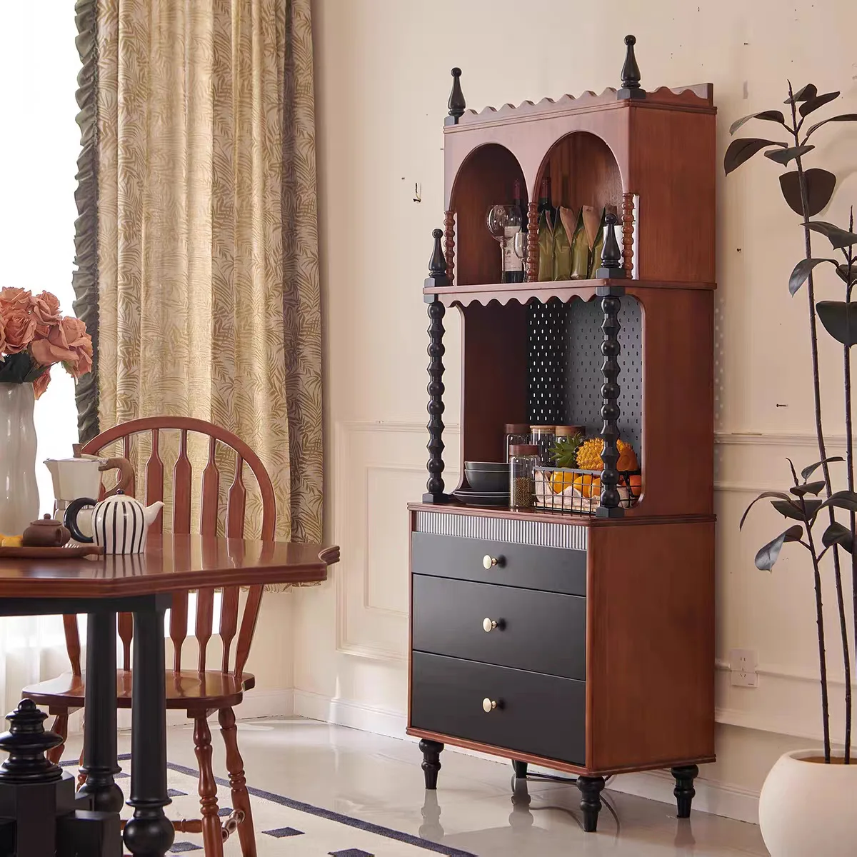 French retro wall integrated solid wood dining side cabinet medium antique living room side cabinet wine cabinet household retro
French retro wall integrated solid wood dining side cabinet medium antique living room side cabinet wine cabinet household retro