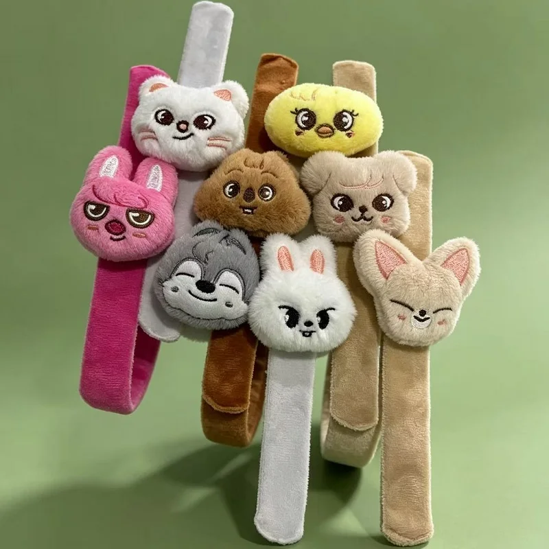 SKZOO's new cartoon plush wrist toy, Vitality cute creative doll wristband, a small gift suitable for children or couple fans
SKZOO's new cartoon plush wrist toy, Vitality cute creative doll wristband, a small gift suitable for children or couple fans