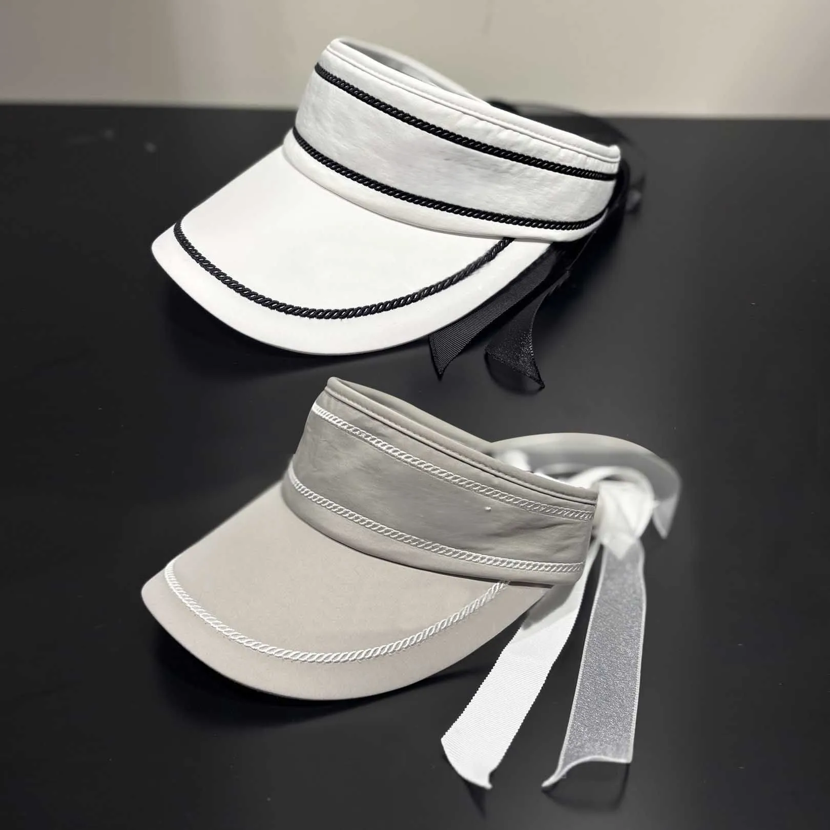 Women's Spring/Summer Golf Cap: Open-Top Sun Hat with Removable Ribbon, Versatile Style
Women's Spring/Summer Golf Cap: Open-Top Sun Hat with Removable Ribbon, Versatile Style