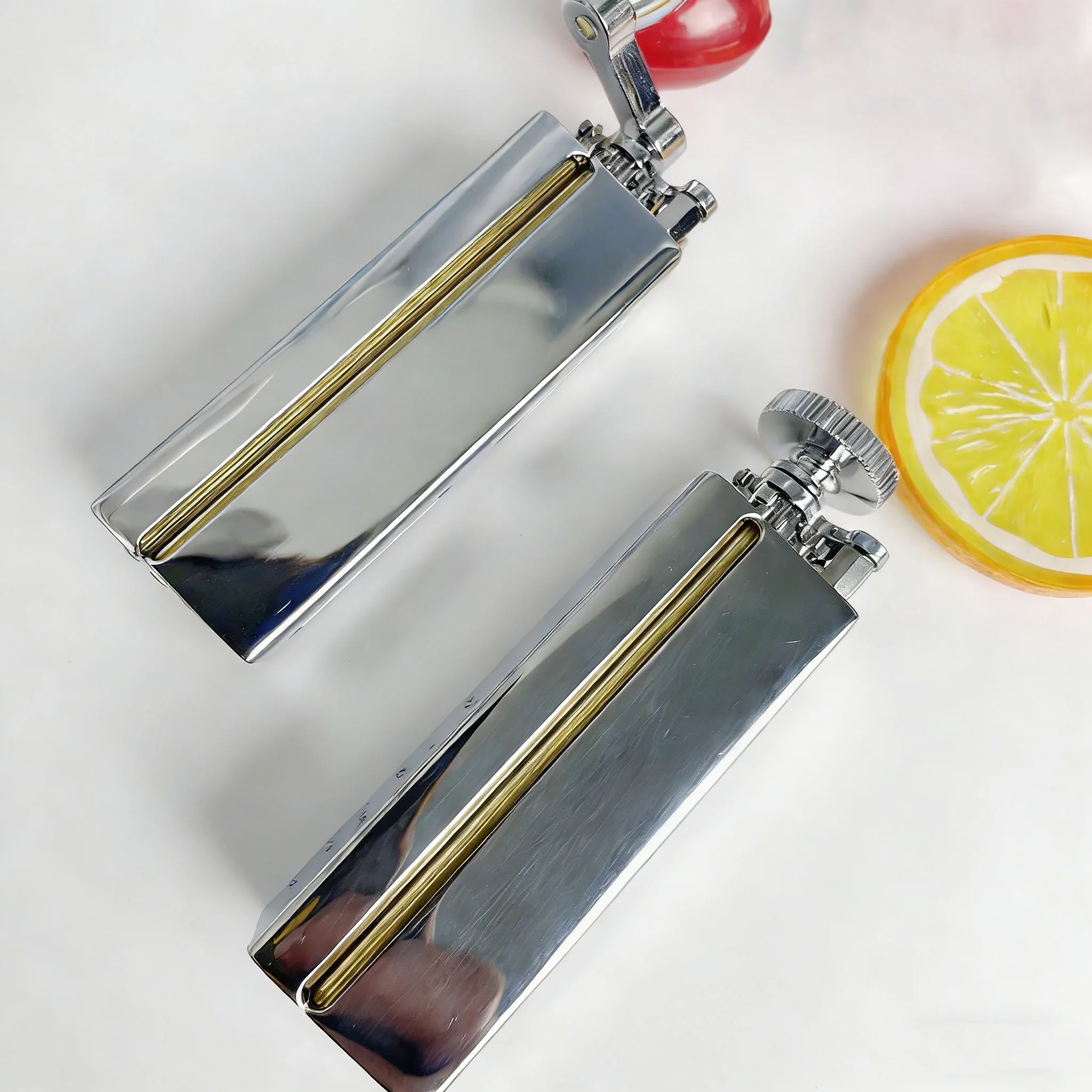 Машинка для скручивания сигарет из латуни 8мм*70мм, хромированная, ручная работа, редкий аксессуар для курения
Машинка для скручивания сигарет из латуни 8мм*70мм, хромированная, ручная работа, редкий аксессуар для курения