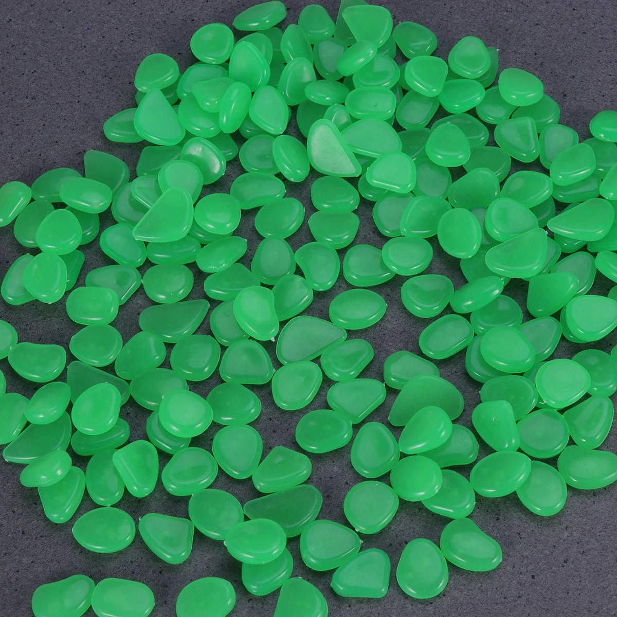 200pcs Colorful Pebbles for Aquarium Pebble Stones For Fish Tank Fish Pebble Stones Tank Decoration Garden Yard nament
200pcs Colorful Pebbles for Aquarium Pebble Stones For Fish Tank Fish Pebble Stones Tank Decoration Garden Yard nament
