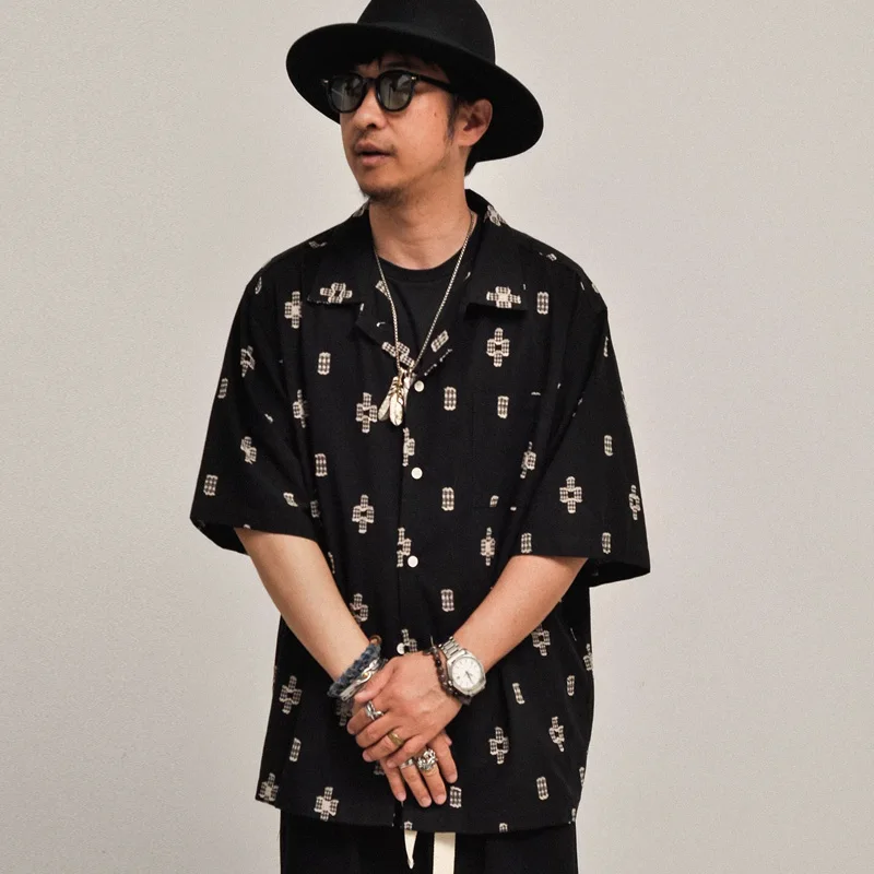Summer Streetwear Retro Fashion Cuban Collar Shirt Men Embroidery Jacquard Loose Casual Short Sleeve Cotton Shirts Blouses
Summer Streetwear Retro Fashion Cuban Collar Shirt Men Embroidery Jacquard Loose Casual Short Sleeve Cotton Shirts Blouses
