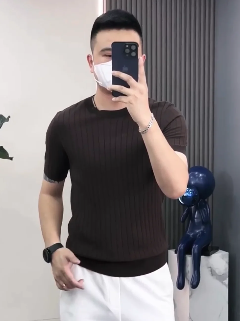 Новая летняя мужская мягкая удобная футболка с круглым вырезом и коротким рукавом, модная, универсальная, Haome Advanced Sensation Youth Trend
Новая летняя мужская мягкая удобная футболка с круглым вырезом и коротким рукавом, модная, универсальная, Haome Advanced Sensation Youth Trend