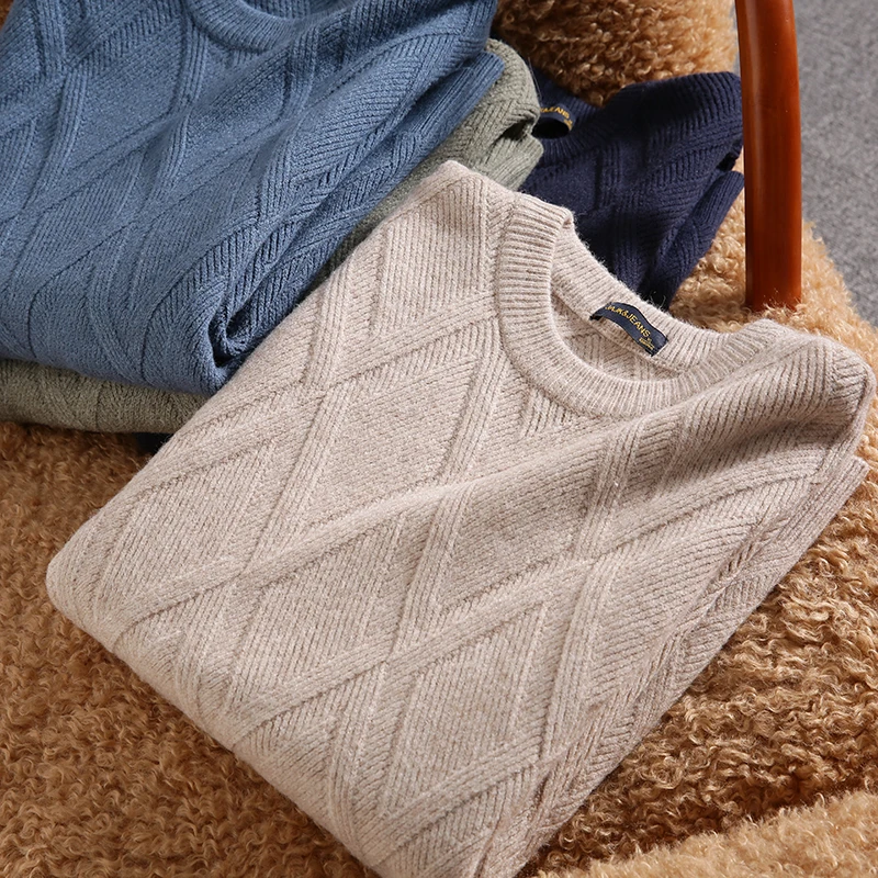 Hand Knitted Thiened Pure Color Sweater Faionable Casual Autumn Winter Men's Knitwear Comfortable Soft Faion Trend
Hand Knitted Thiened Pure Color Sweater Faionable Casual Autumn Winter Men's Knitwear Comfortable Soft Faion Trend