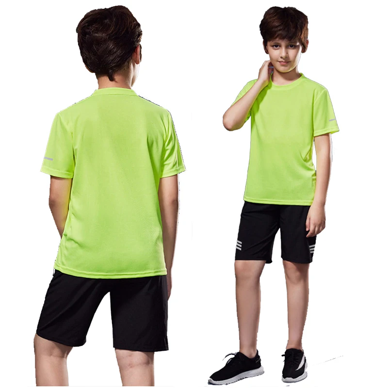 Children's Tights Training Set Sports Quick Dry T-Shirt Basketball Short Sleeve Shorts Breathable Suit Boys' Football Outfits
Children's Tights Training Set Sports Quick Dry T-Shirt Basketball Short Sleeve Shorts Breathable Suit Boys' Football Outfits