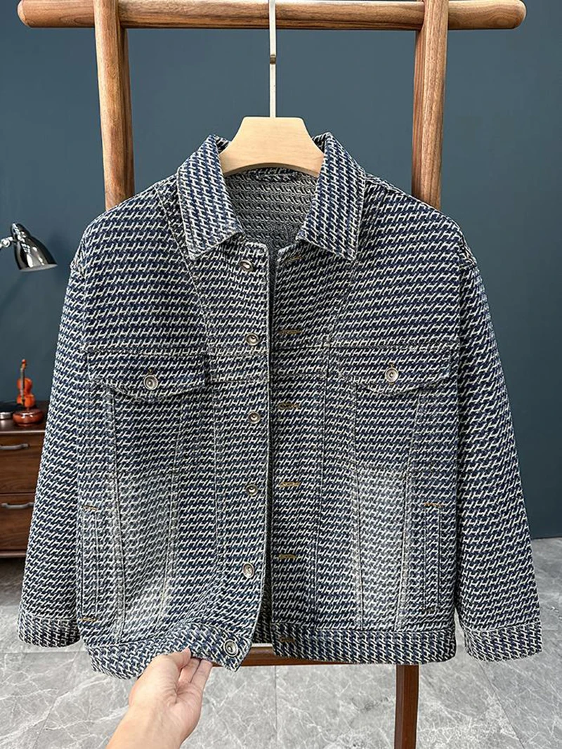French Blue Jacquard Denim Jacket Vintage Lapel Letters Embroidered Coat Casual Fashionable Washed High Street Jackets
French Blue Jacquard Denim Jacket Vintage Lapel Letters Embroidered Coat Casual Fashionable Washed High Street Jackets