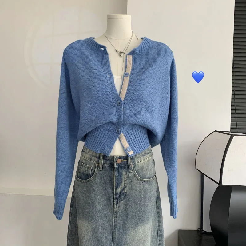 Y2K Fall Basic Solid Color Sweater Women's Aesthetic Korean Fashion Cardigan Knitted Design Women New Top
Y2K Fall Basic Solid Color Sweater Women's Aesthetic Korean Fashion Cardigan Knitted Design Women New Top
