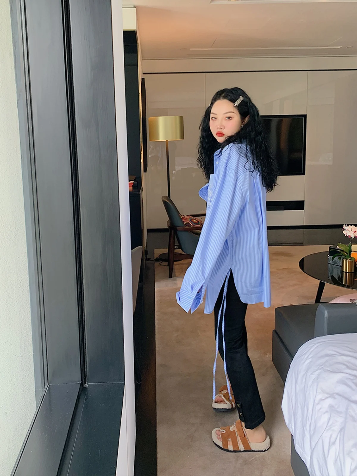 Корейский женский топ Sle Long Sve irt с вышивкой в синюю полоску, свободный крой из смеси хлопка, круглая застежка на пуговицы
Корейский женский топ Sle Long Sve irt с вышивкой в синюю полоску, свободный крой из смеси хлопка, круглая застежка на пуговицы