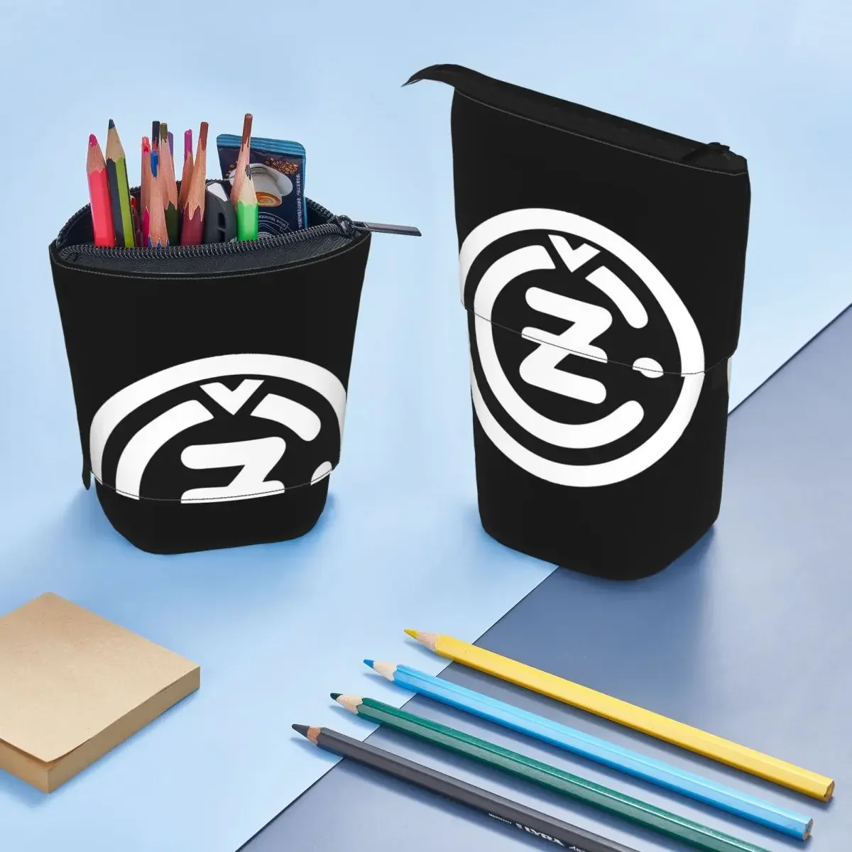 White CZ Guns Logo Reversible Pencil Case for Students Gifts Pen Box Pencil Bag Stationery Supplies Pen Holder Bag
White CZ Guns Logo Reversible Pencil Case for Students Gifts Pen Box Pencil Bag Stationery Supplies Pen Holder Bag