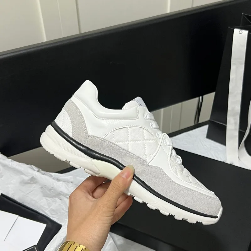 Women Vulcanized Shoes Fashion New Thick Sole Running Casual Sports Dad Shoes Genuine Leather Soft Sole
Women Vulcanized Shoes Fashion New Thick Sole Running Casual Sports Dad Shoes Genuine Leather Soft Sole