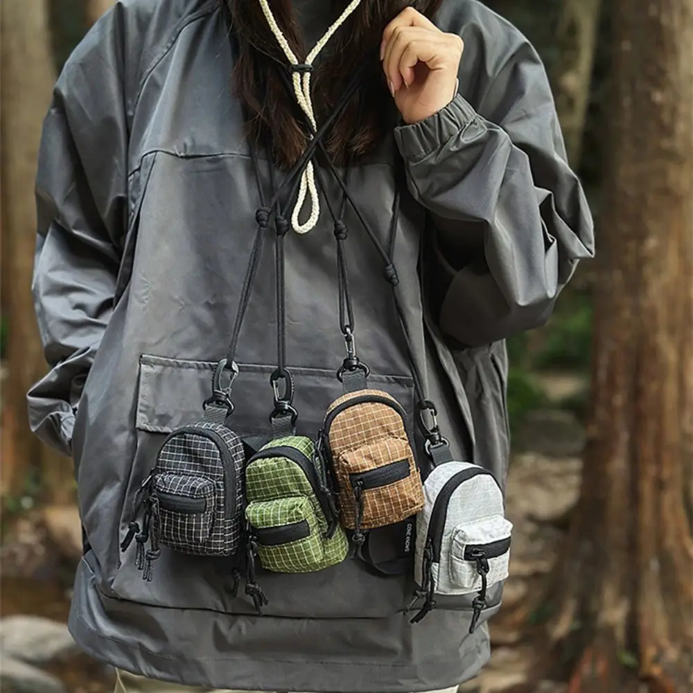 Mountain Keychain Neck Hanging Coin Purse Card Holder Waterproof Small Storage Bag Portable Lightweight Mini Nylon Crossbody Bag
Mountain Keychain Neck Hanging Coin Purse Card Holder Waterproof Small Storage Bag Portable Lightweight Mini Nylon Crossbody Bag
