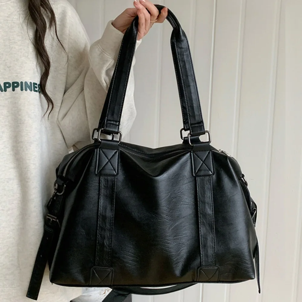 Casual Waterproof Travel Luggage Bag Large Capacity Commuting Tote Bag Simple Casual Travel Handbag Streetwear
Casual Waterproof Travel Luggage Bag Large Capacity Commuting Tote Bag Simple Casual Travel Handbag Streetwear