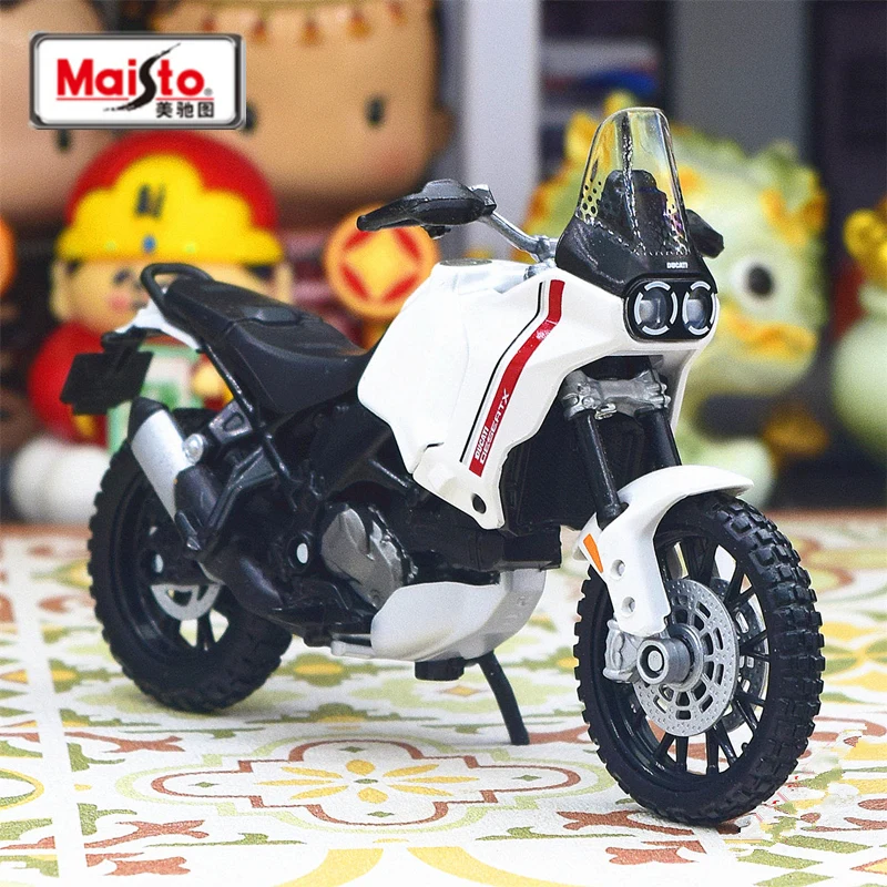 Maisto 1:18 DUCATI Desert X Alloy Racing Motorcycle Model Diecast Metal Street Sports Motorcycle Model High Simulation Kids Gift
Maisto 1:18 DUCATI Desert X Alloy Racing Motorcycle Model Diecast Metal Street Sports Motorcycle Model High Simulation Kids Gift