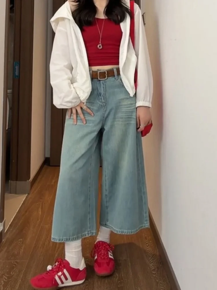 Retro American Seven-Foot Women's Jeans High Waist Loose Straight Leg Casual Summer Jeans Vintage Washed out Fashion
Retro American Seven-Foot Women's Jeans High Waist Loose Straight Leg Casual Summer Jeans Vintage Washed out Fashion
