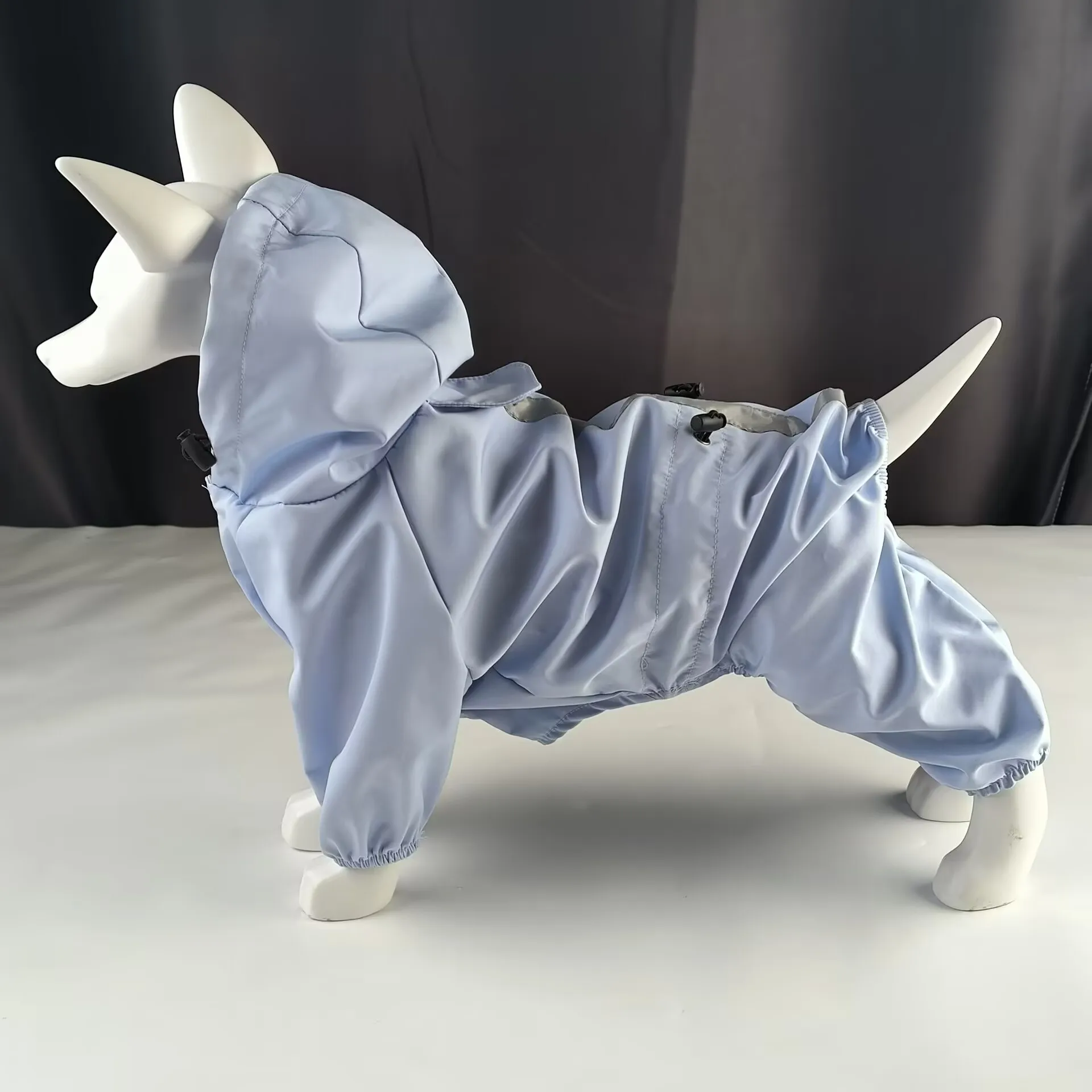 Pet dog raincoat, dog raincoat, submachine jacket for small and medium-sized dogs, rainproof clothing
Pet dog raincoat, dog raincoat, submachine jacket for small and medium-sized dogs, rainproof clothing