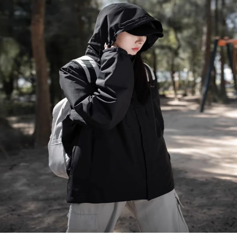 Windbreaker Men Tactical Jacket Waterproof Outdoor Hooded Coat Sports Military European Size S-5XL Field Climbing Thin Outwear
Windbreaker Men Tactical Jacket Waterproof Outdoor Hooded Coat Sports Military European Size S-5XL Field Climbing Thin Outwear