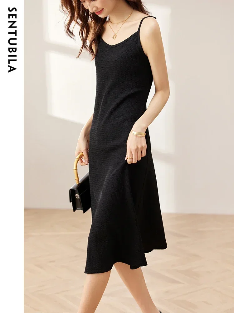 SENTUBILA Women's Sundress Texture Spaghetti Strap Midi Dress 2025 Summer Lady Sexy V Neck A Line Sleeveless Dresses 132L47773
SENTUBILA Women's Sundress Texture Spaghetti Strap Midi Dress 2025 Summer Lady Sexy V Neck A Line Sleeveless Dresses 132L47773